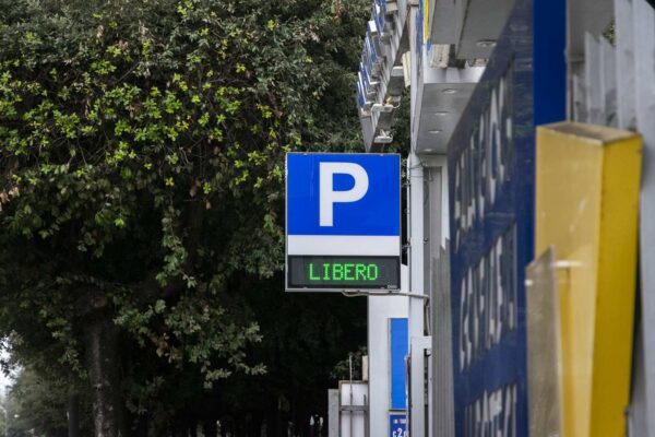 "Free" parking sign near the excavations of Pompeii
